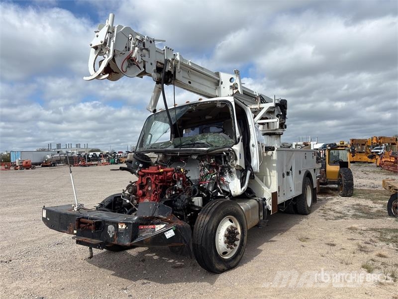 Freightliner M2106 4x4 Digger Derrick Truck (Inoperable) Κινητά φορτηγά γεωτρήσεων