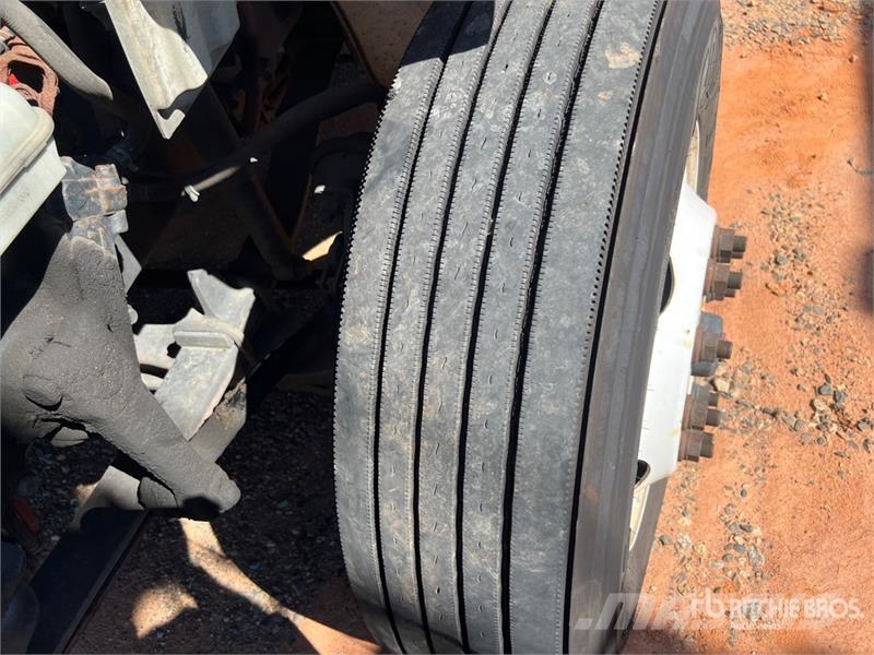 Freightliner M2106 Van Truck Camiones caja cerrada