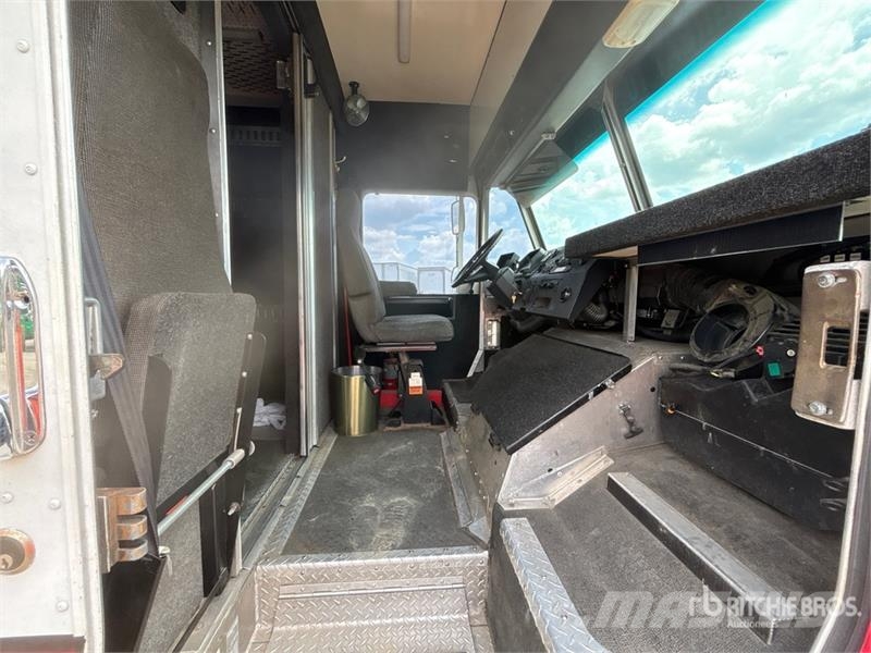 Freightliner MT45 Jakeluautot