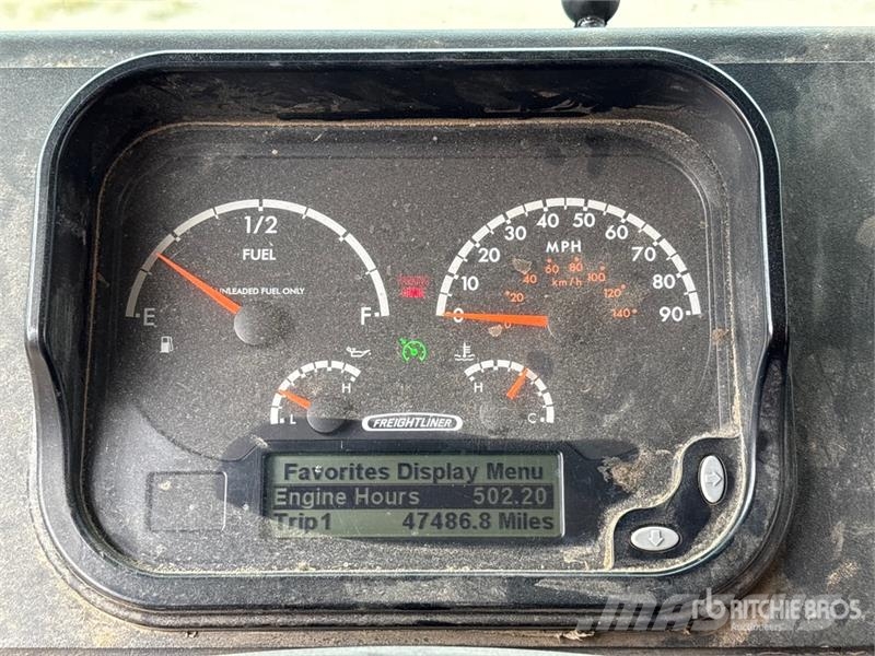 Freightliner MT45 Box body