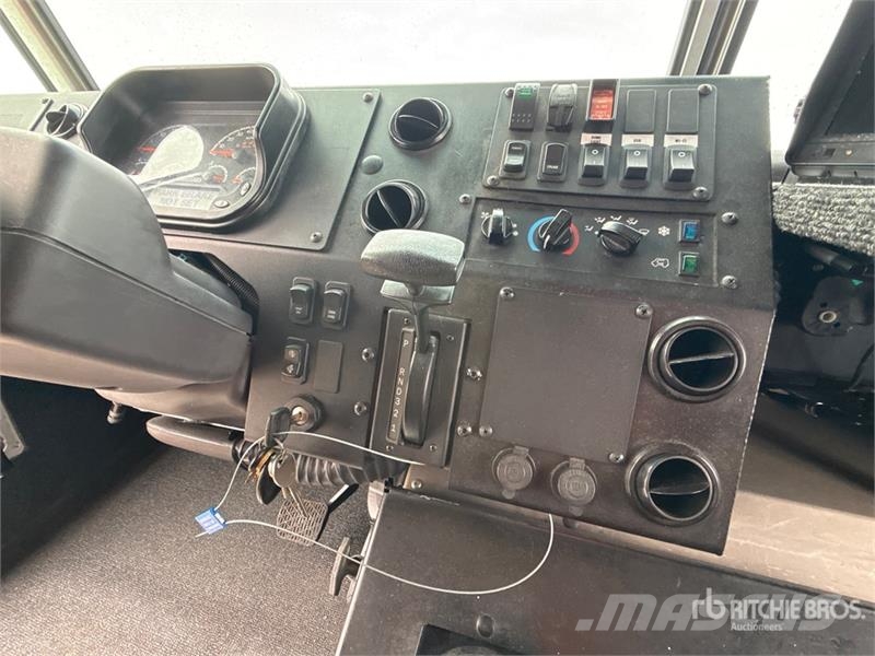 Freightliner MT55 Autoutilitara transoprt marfuri