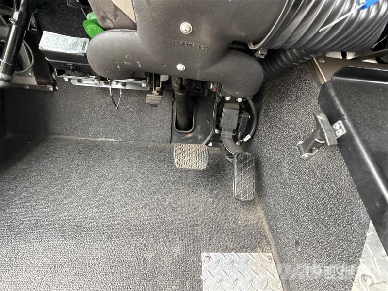 Freightliner MT55 Autoutilitara transoprt marfuri