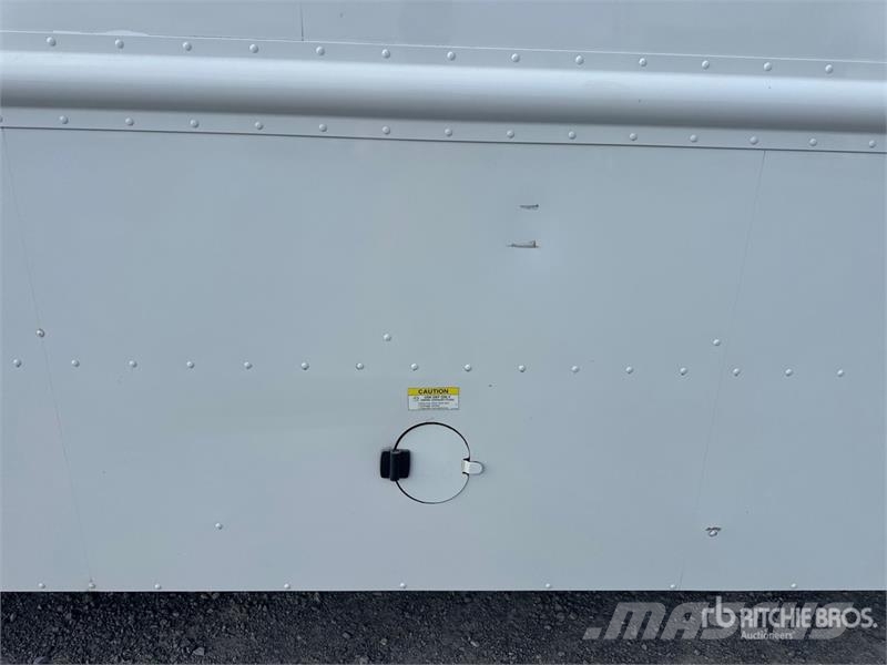 Freightliner MT55 박스 바디