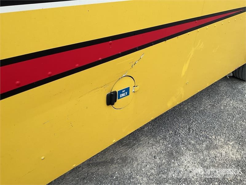 Freightliner MT55 Sanduk kombiji