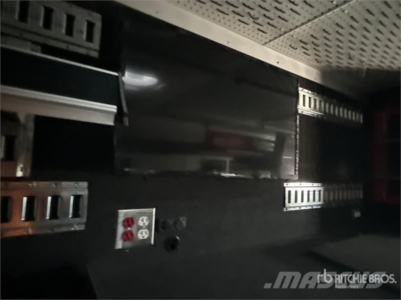 Freightliner MT55 Autoutilitara transoprt marfuri