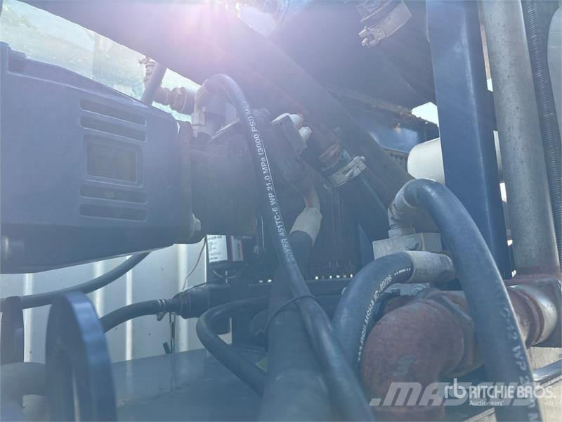Freightliner on Freightliner M2 106 6x4 Vacuum Tanker Truck Camiones aspiradores/combi
