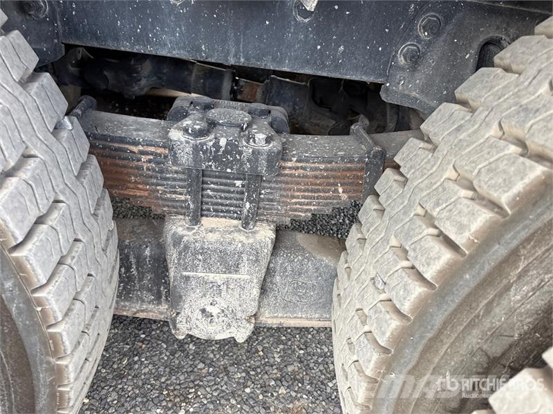 Freightliner Super Products MDL2011 on Freightliner 108SD 6x4 콤비/진공 트럭