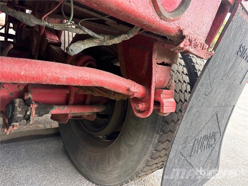 Fruehauf 24 ft T/A Aluminum End Dump Trailer Самоскиди