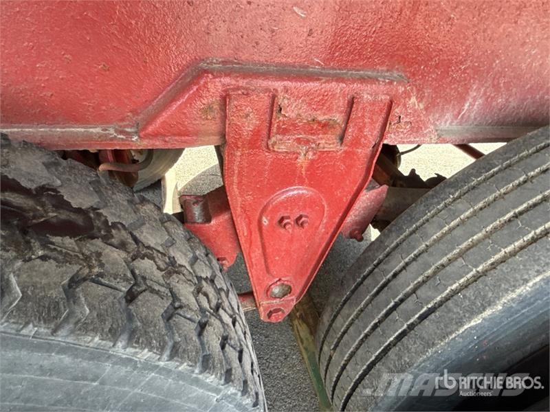 Fruehauf 24 ft T/A Aluminum End Dump Trailer Самоскиди