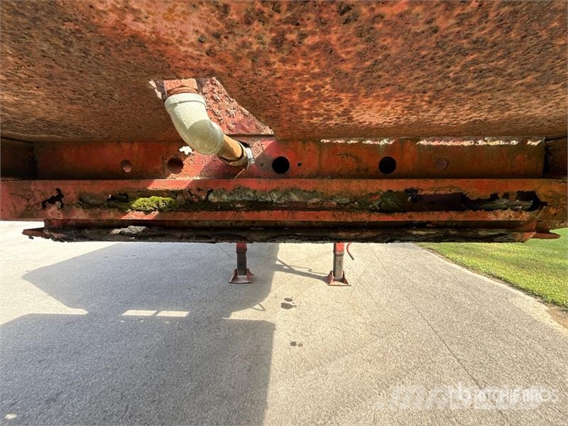 Fruehauf 24 ft T/A Aluminum End Dump Trailer Самоскиди