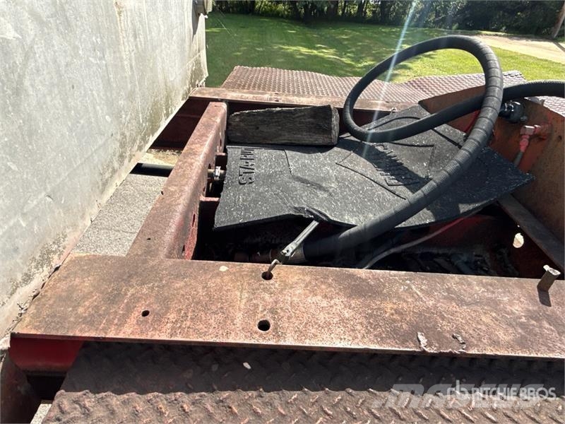 Fruehauf 24 ft T/A Aluminum End Dump Trailer Самоскиди