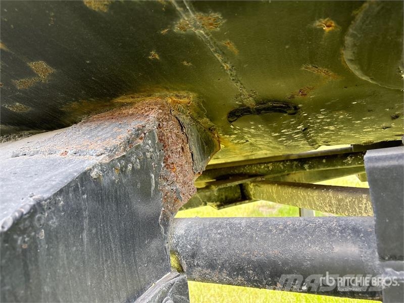 Fruehauf 28 ft T/A Frameless End Dump Trailer Bañeras
