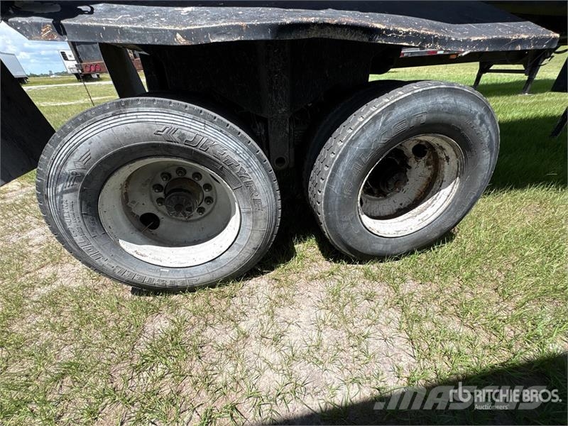 Fruehauf 28 ft T/A Frameless End Dump Trailer Bañeras