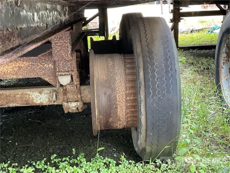 Fruehauf 40 ft T/A Van Trailer (Inoperable) Sanduk prikolice