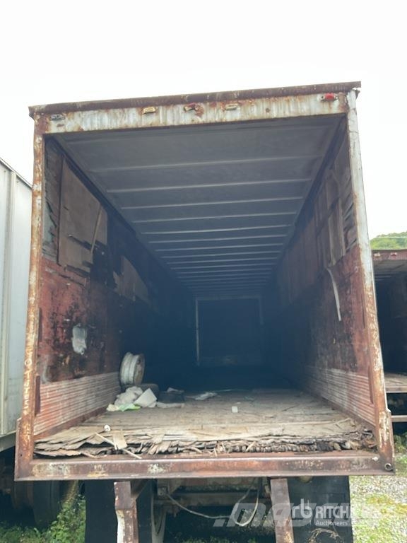 Fruehauf 40 ft T/A Van Trailer (Inoperable) Van Body Trailers