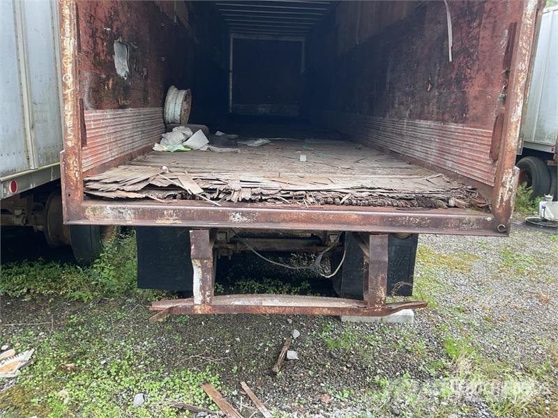 Fruehauf 40 ft T/A Van Trailer (Inoperable) Van Body Trailers