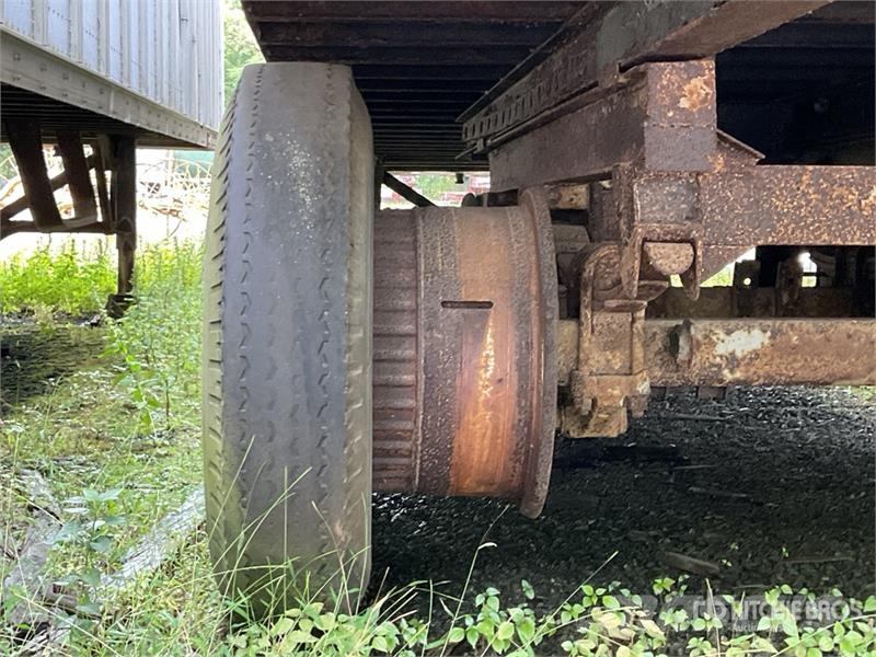 Fruehauf 40 ft T/A Van Trailer (Inoperable) Sanduk prikolice