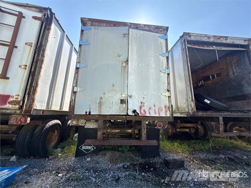 Fruehauf 40 ft x 96 in T/A 40 ft Van Trailer 箱體拖車