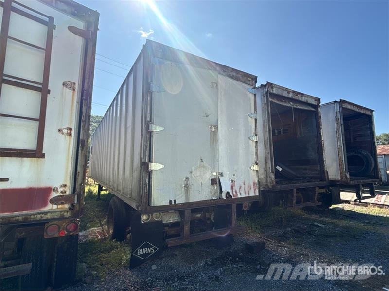 Fruehauf 40 ft x 96 in T/A 40 ft Van Trailer 箱體拖車