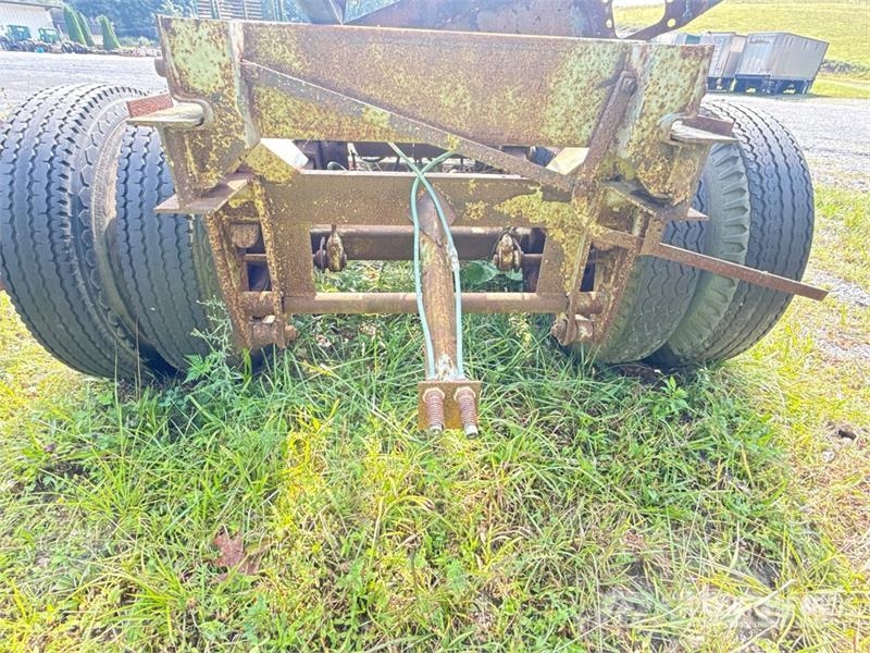 Fruehauf 40 ft x 96 in T/A 40 ft Van Trailer Прицепы-фургоны