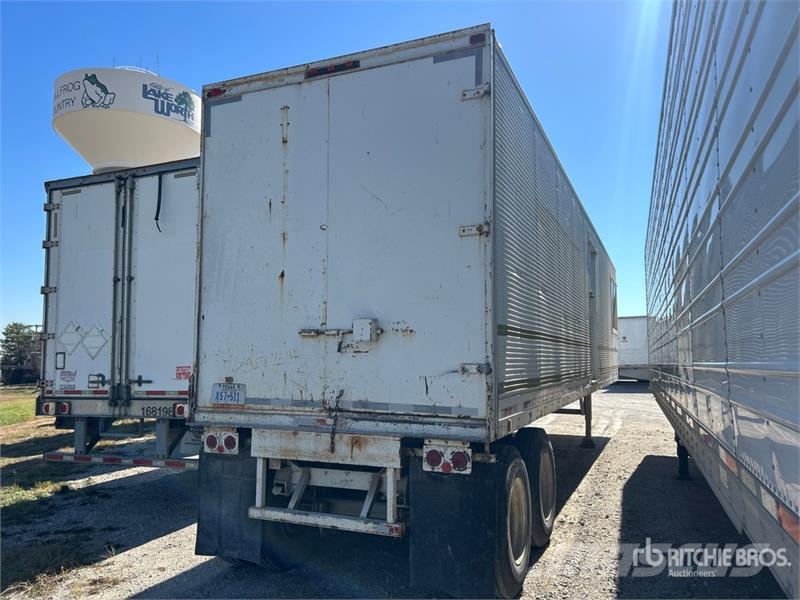 Fruehauf 40 ft x 96 in T/A Office/Site Van Trailer Прицепы-фургоны