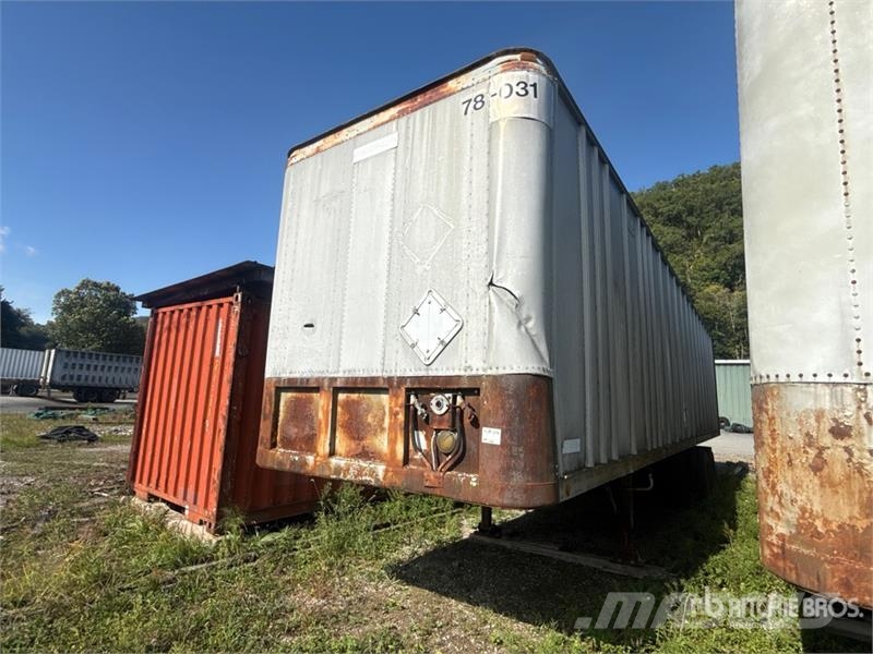 Fruehauf 40 ft x 96 in T/A Van Trailer Fast kasse