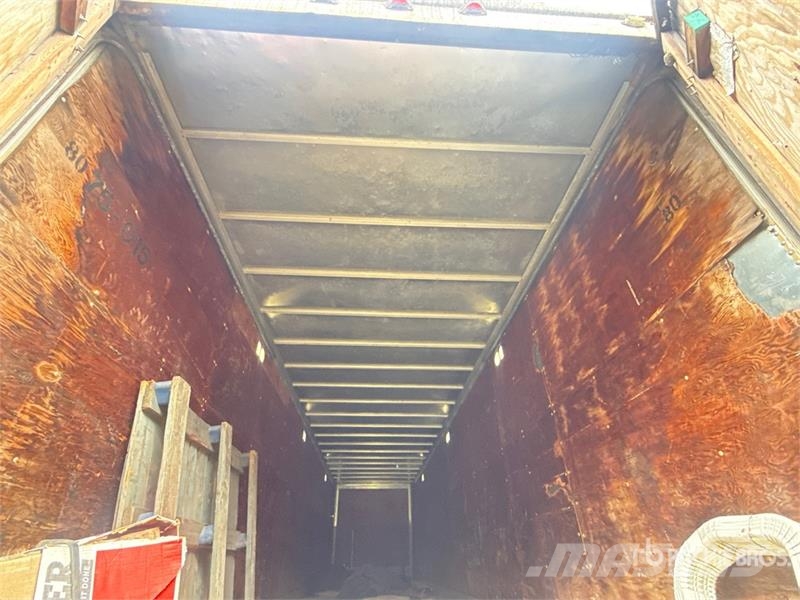 Fruehauf 40 ft x 96 in T/A 40 ft Van Trailer Прицепы-фургоны