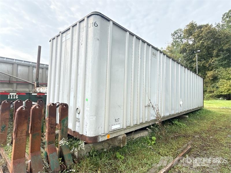 Fruehauf 40 ft x 96 in T/A 40 ft Van Trailer Прицепы-фургоны