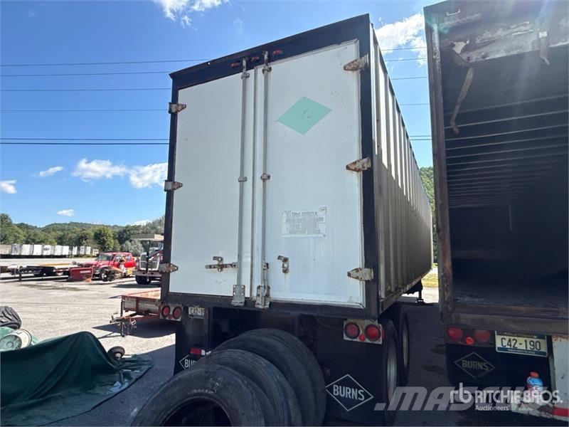 Fruehauf 40 ft x 96 in T/A 40 ft Van Trailer 箱體拖車