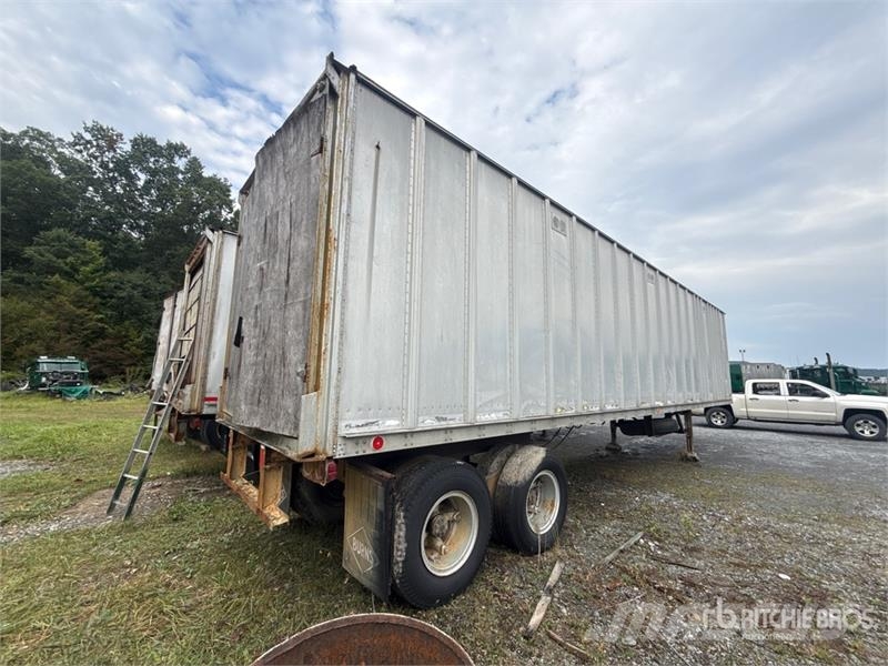 Fruehauf 40 ft x 96 in T/A 40 ft Van Trailer Прицепы-фургоны