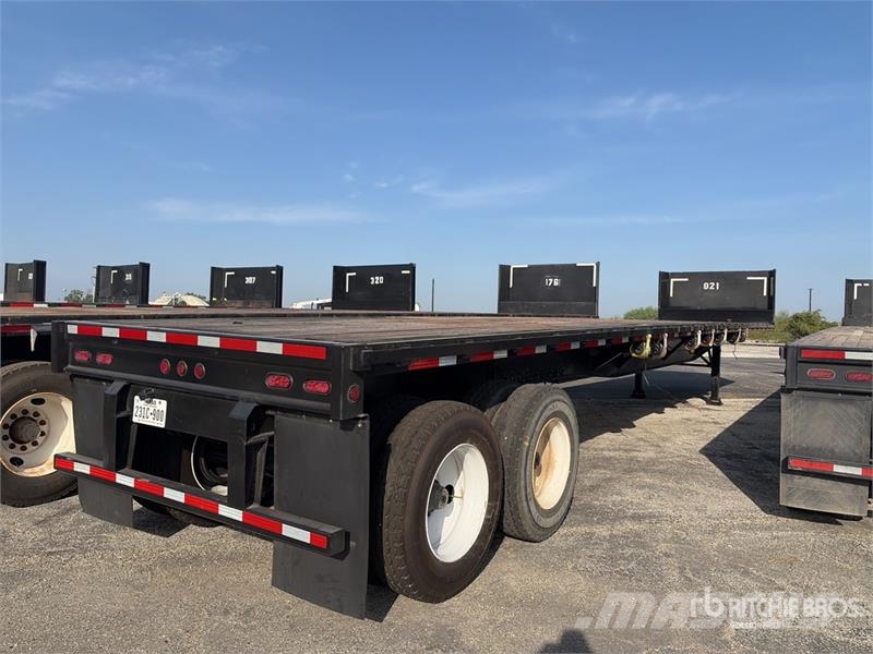 Fruehauf 48 ft T/A Flatbed Trailer Remolques de cama baja