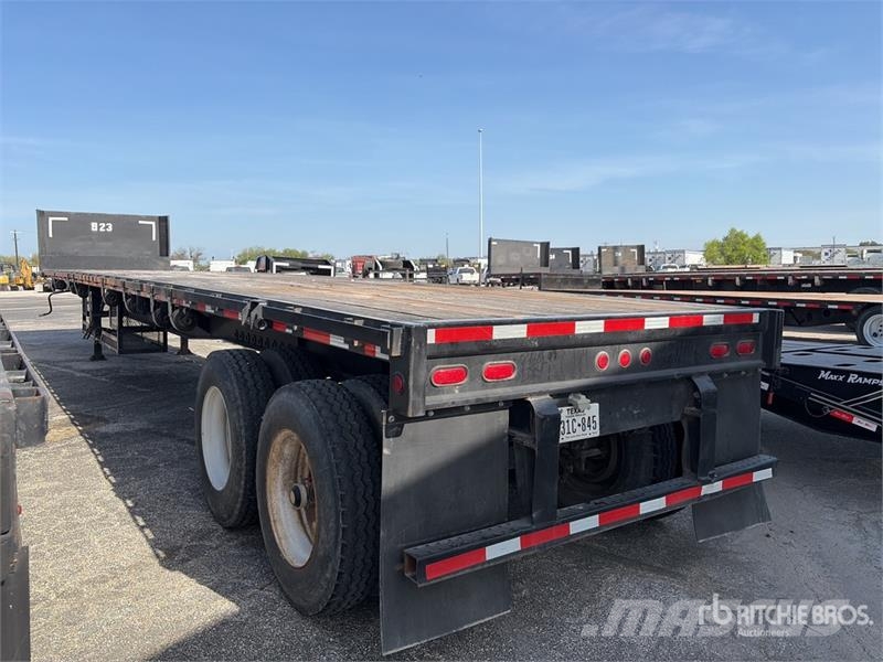 Fruehauf 48 ft T/A Flatbed Trailer Remolques de cama baja