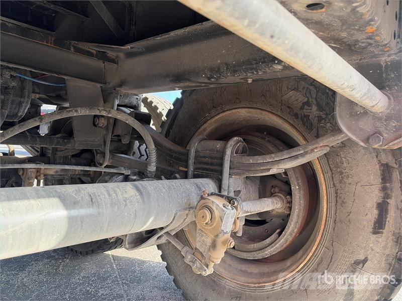 Fruehauf 48 ft T/A Flatbed Trailer Remolques de cama baja