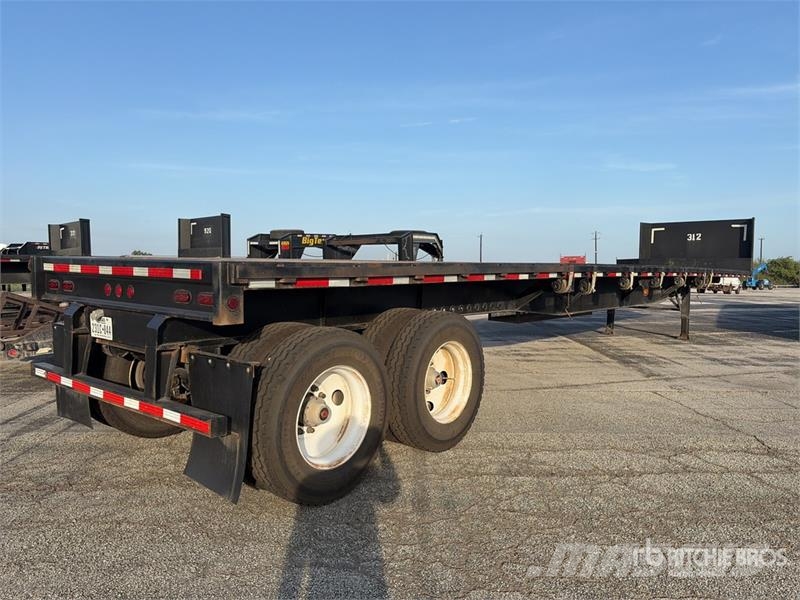 Fruehauf 48 ft T/A Flatbed Trailer Remolques de cama baja