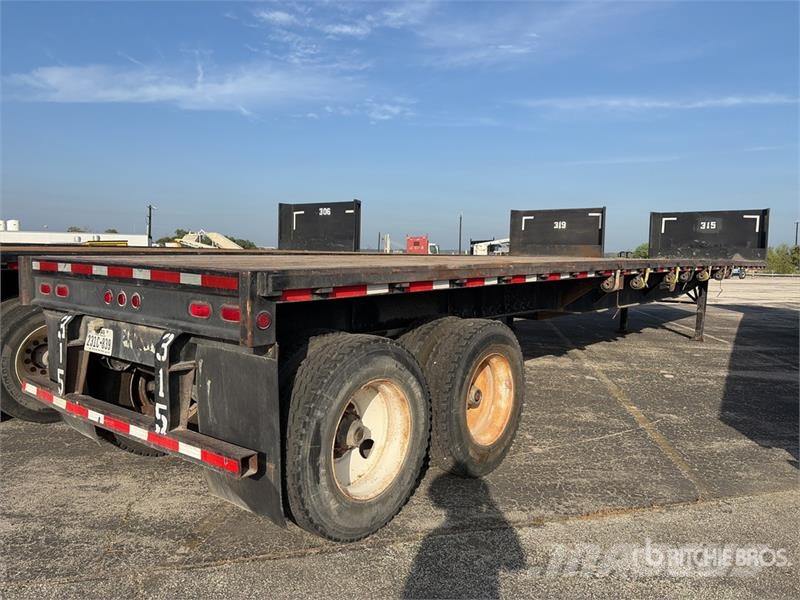 Fruehauf 48 ft T/A Flatbed Trailer Remolques de cama baja