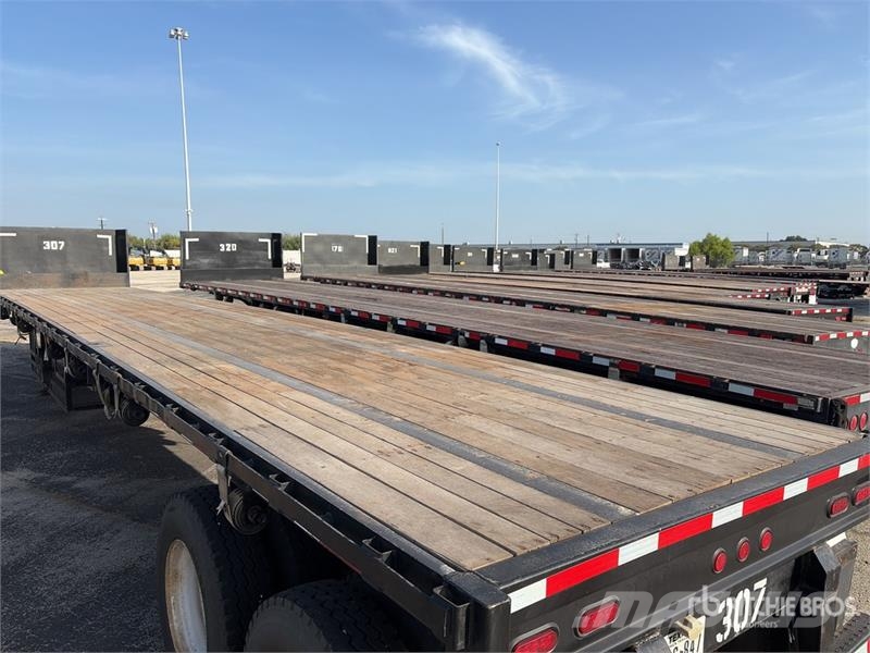 Fruehauf 48 ft T/A Flatbed Trailer Remolques de cama baja