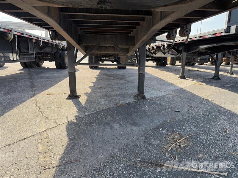 Fruehauf 48 ft T/A Flatbed Trailer Remolques de cama baja