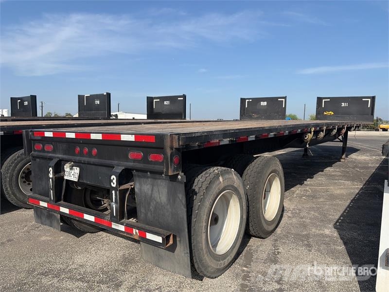 Fruehauf 48 ft T/A Flatbed Trailer Remolques de cama baja