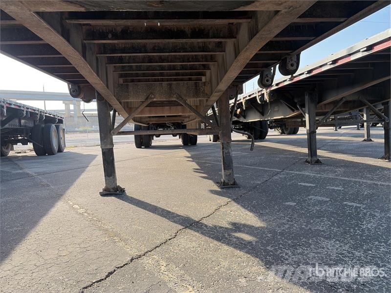 Fruehauf 48 ft T/A Flatbed Trailer Remolques de cama baja