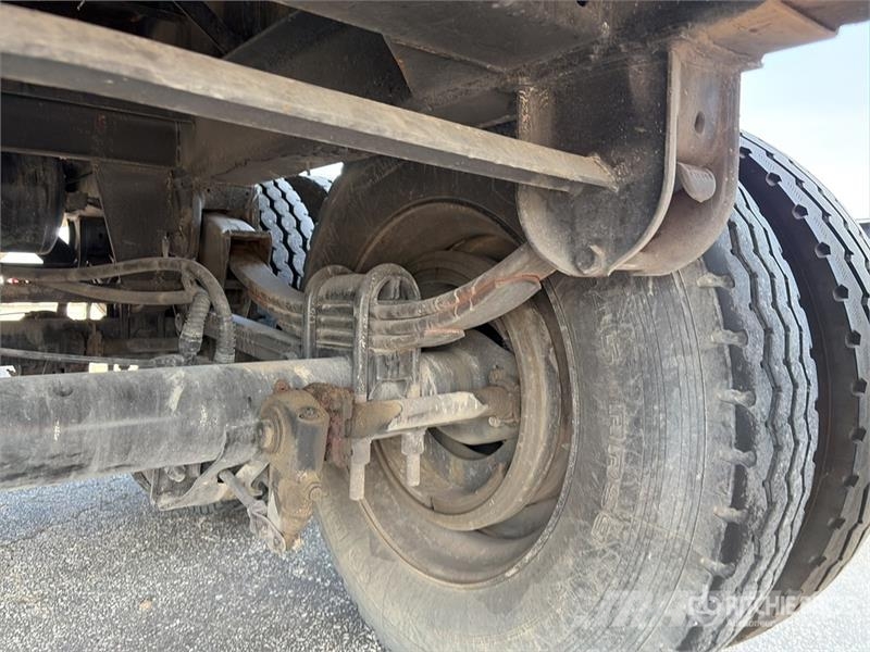 Fruehauf 48 ft T/A Flatbed Trailer Remolques de cama baja