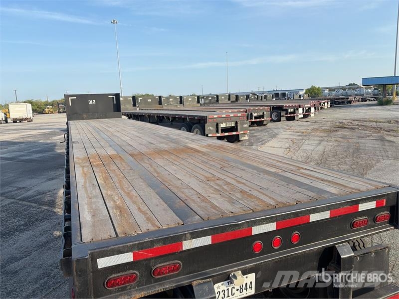 Fruehauf 48 ft T/A Flatbed Trailer Remolques de cama baja
