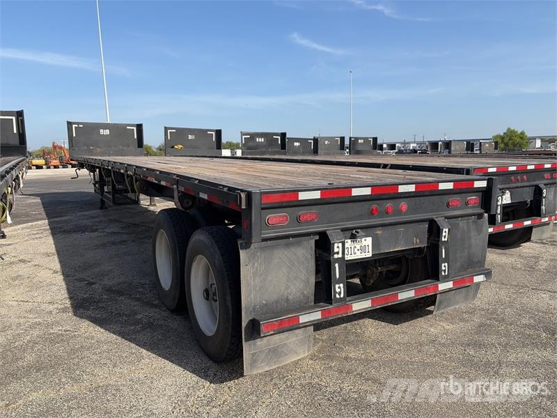 Fruehauf 48 ft T/A Flatbed Trailer Remolques de cama baja