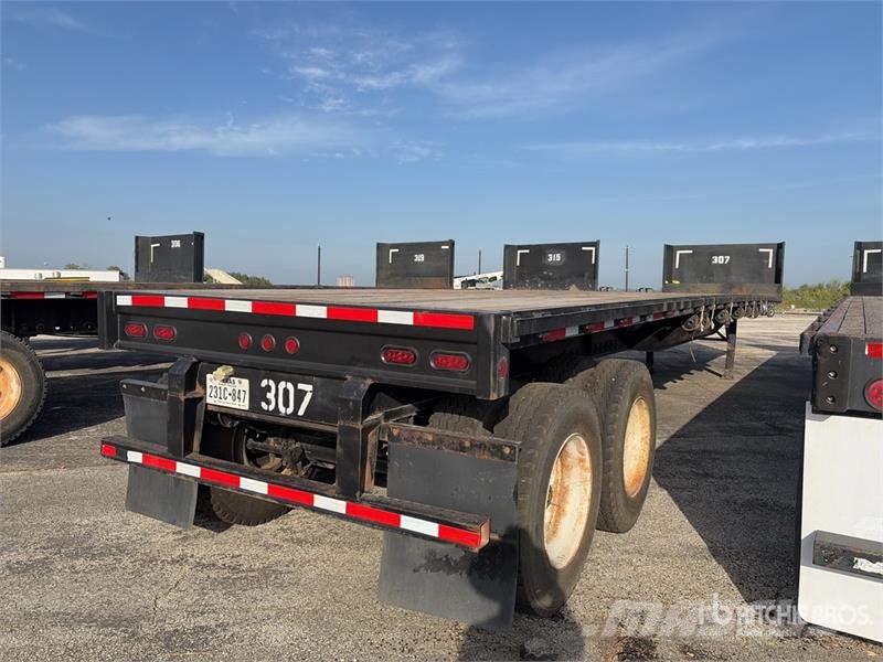 Fruehauf 48 ft T/A Flatbed Trailer Remolques de cama baja
