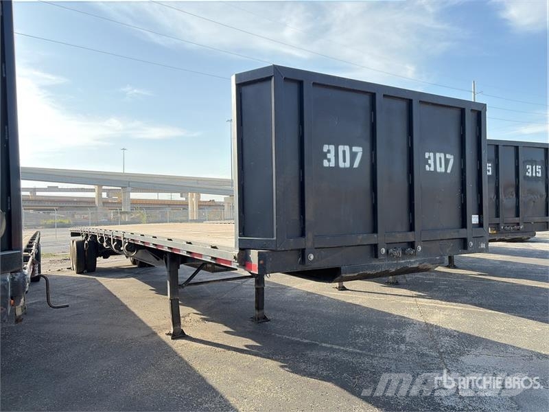 Fruehauf 48 ft T/A Flatbed Trailer Remolques de cama baja