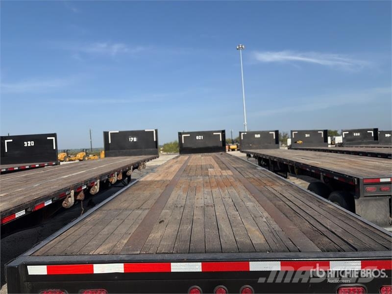Fruehauf 48 ft T/A Flatbed Trailer Remolques de cama baja