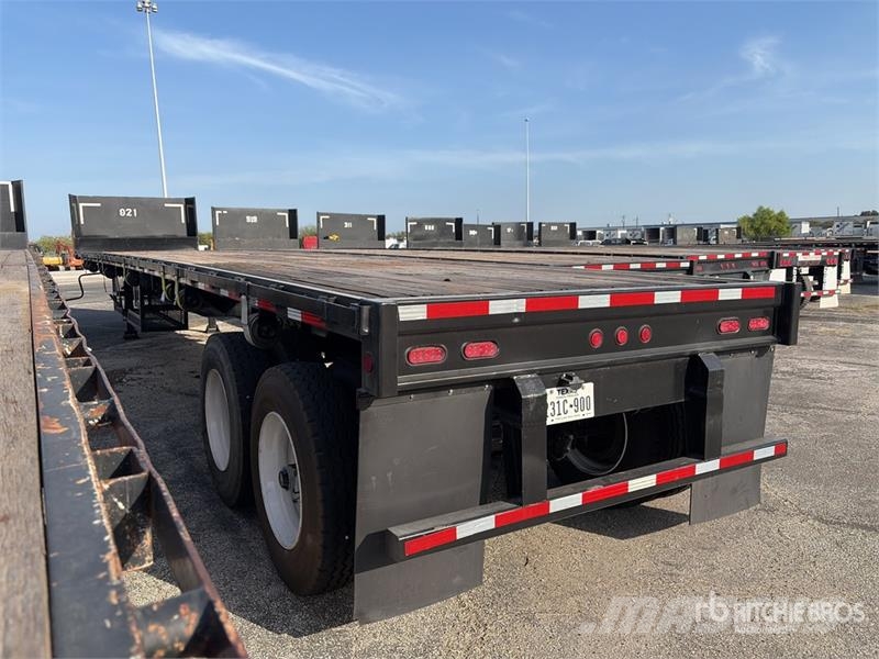 Fruehauf 48 ft T/A Flatbed Trailer Remolques de cama baja