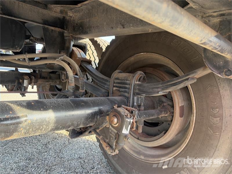 Fruehauf 48 ft T/A Flatbed Trailer Remolques de cama baja