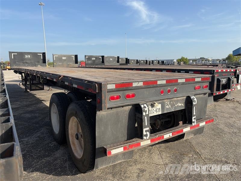 Fruehauf 48 ft T/A Flatbed Trailer Remolques de cama baja