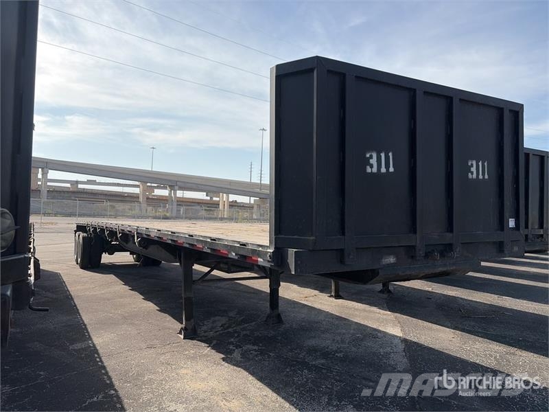 Fruehauf 48 ft T/A Flatbed Trailer Remolques de cama baja