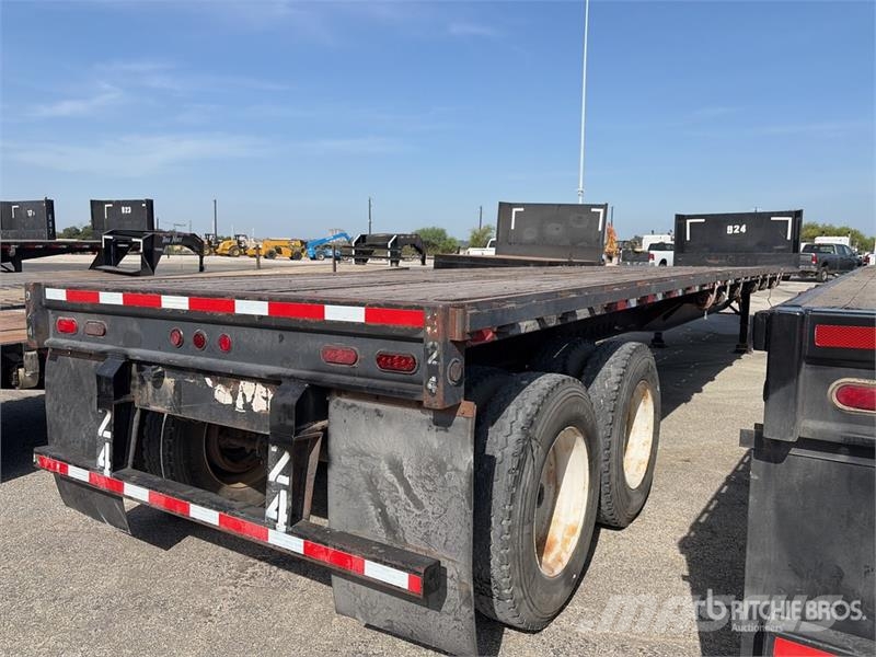 Fruehauf 48 ft T/A Flatbed Trailer Remolques de cama baja